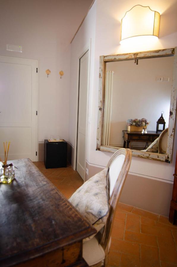 Dimora Dell'Erbe Rooms Montepulciano Exterior photo